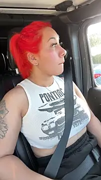 Snapshot of yesslove444 chatting on February 21, 12:33 am yesslove444 online show from February 21, 12:33 am