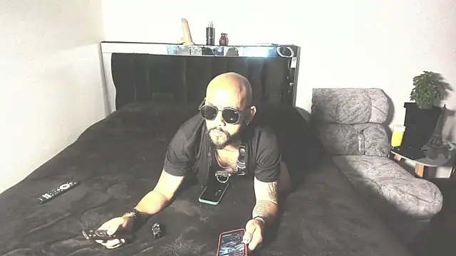 King bear 25 online show from February 23, 11:40 am