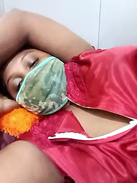 Snapshot of tamilkaviya431 chatting on May 3, 1:17 pm tamilkaviya431 online show from May 3, 1:17 pm