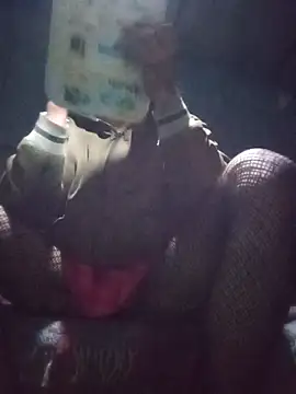 LACALIENTEDECHALCO online show from April 14, 11:38 am