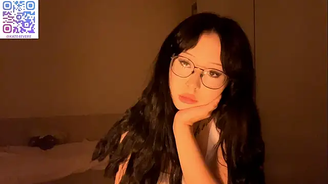 KateGlowee online show from February 20, 1:11 pm