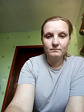 SusanGold9211 online show from April 28, 9:03 am