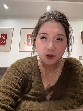 HHll7796 online show from February 21, 10:49 am