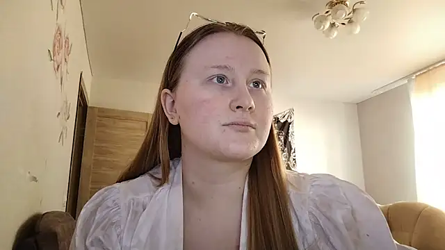 AnikaLipps online show from March 21, 8:19 am