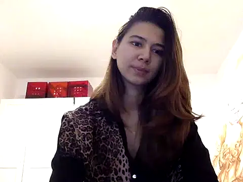 KiraVixenSweet online show from February 22, 2:59 pm