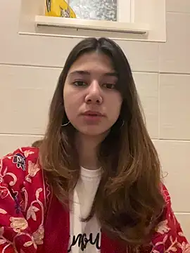 KiraVixenSweet online show from March 8, 6:55 pm