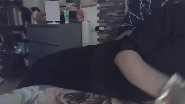 luanahot1 online show from March 16, 12:42 pm