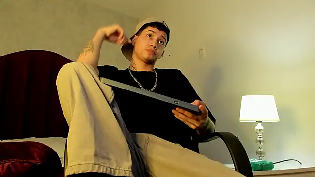 JoshBeech online show from February 26, 12:37 pm