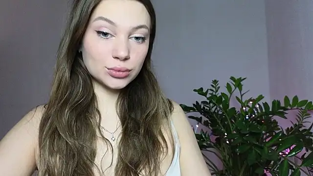 golden Flora online show from March 18, 3:37 pm