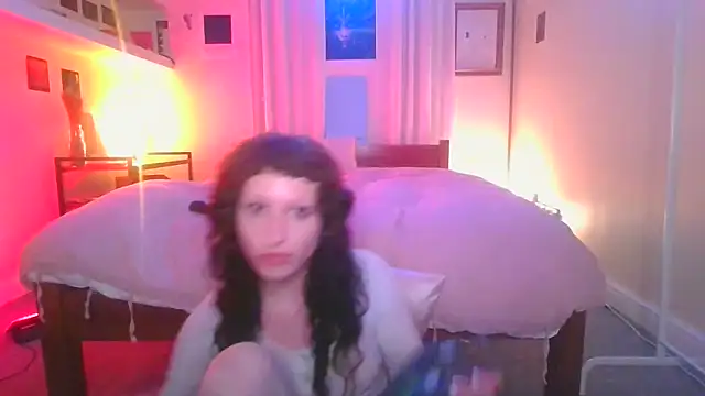 Snapshot of rhizomata chatting on June 9, 8:09 pm rhizomata online show from June 9, 8:09 pm