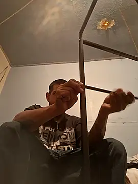 Snapshot of cocky210 chatting on February 20, 2:30 am cocky210 online show from February 20, 2:30 am