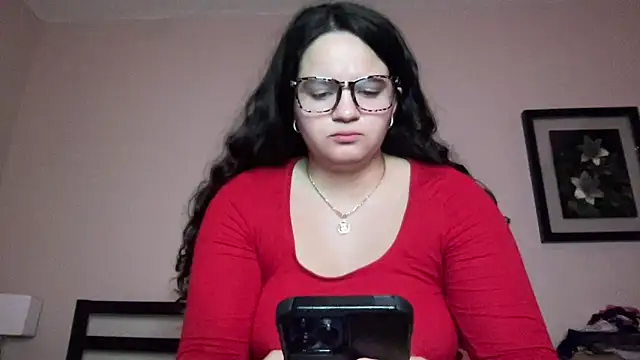 Snapshot of SoyOceanne chatting on February 21, 6:36 am SoyOceanne online show from February 21, 6:36 am