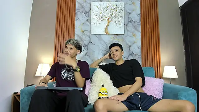 Snapshot of YOUNG_BOYS_HELL chatting on February 26, 1:15 am YOUNG BOYS HELL online show from February 26, 1:15 am