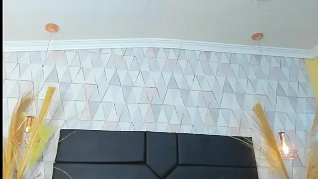 Snapshot of AronGarcia chatting on February 27, 11:16 pm AronGarcia online show from February 27, 11:16 pm