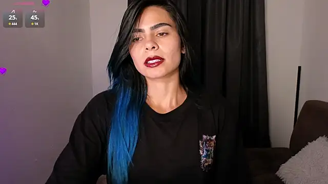 sexxylady11  online show from April 10, 11:09 pm