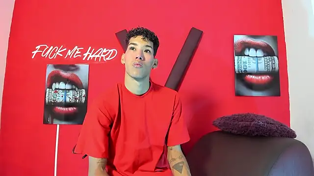 GREEN BOYS online show from March 14, 7:36 am