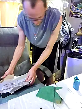 wranglerwayne online show from April 12, 6:07 am