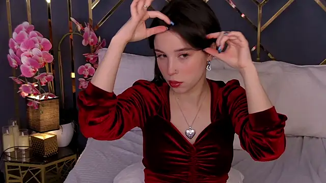 LanaLedger online show from March 15, 10:43 am