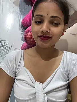 samayra1144 online show from May 3, 1:11 am