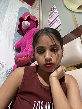 samayra1144 online show from May 13, 7:22 pm