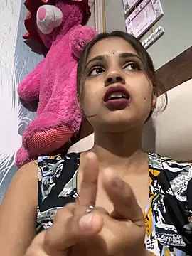 samayra1144 online show from May 21, 11:28 am