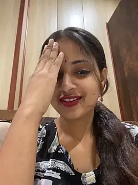samayra1144 online show from May 24, 7:46 am