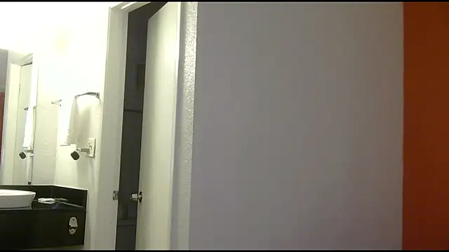 RoseColoredGlasses online show from March 21, 7:02 am