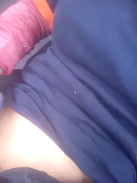 Snapshot of angel_luvv chatting on February 15, 2:58 pm angel luvv online show from February 15, 2:58 pm