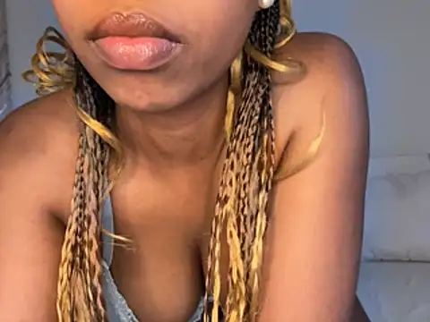 Snapshot of Sweet-Lexiii chatting on February 18, 8:49 pm Sweet-Lexiii online show from February 18, 8:49 pm