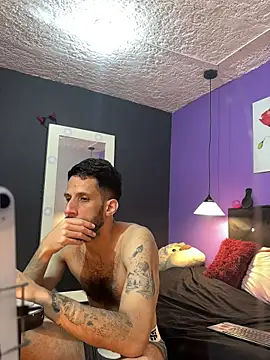 Karim mansur online show from March 4, 3:07 pm