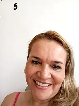 charlotte milf30 online show from March 8, 2:32 pm