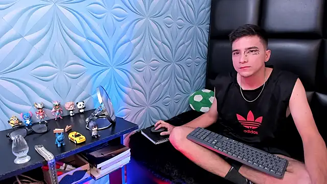 Snapshot of bad_boy_cum_ chatting on March 3, 2:39 am bad boy cum online show from March 3, 2:39 am