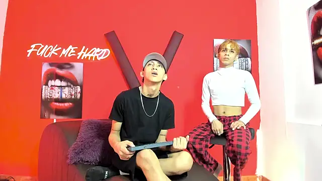 BOYS PLAY online show from March 3, 1:17 pm