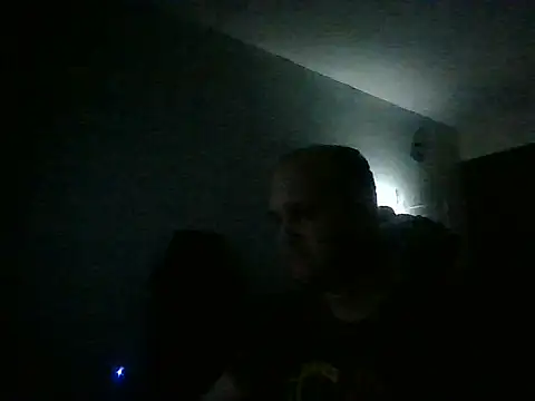 Snapshot of Heavy_Rebellx chatting on February 21, 6:47 am Heavy Rebellx online show from February 21, 6:47 am