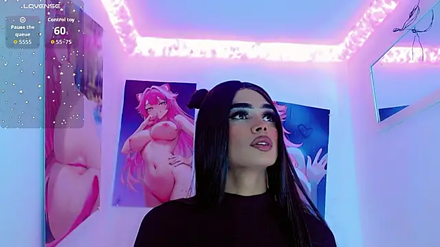 Snapshot of Alisson_Secrett_ chatting on February 18, 4:30 am Alisson Secrett online show from February 18, 4:30 am