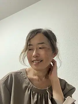 hanaworld online show from May 4, 3:41 pm