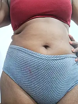 Queen Saara online show from March 26, 6:19 am