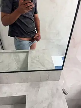 twink231 online show from April 12, 3:28 pm