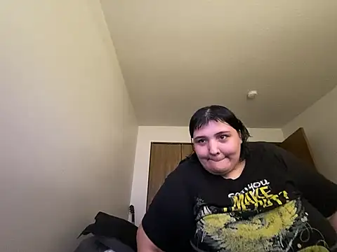 Snapshot of shellynpanda21 chatting on March 2, 3:41 pm shellynpanda21 online show from March 2, 3:41 pm