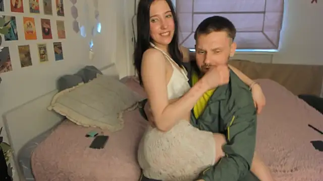 Snapshot of TogetherMode chatting on March 3, 12:33 pm TogetherMode online show from March 3, 12:33 pm