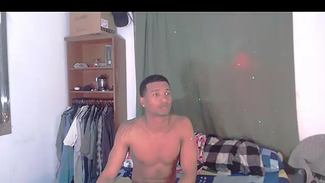 Dani-brown online show from April 14, 11:11 pm