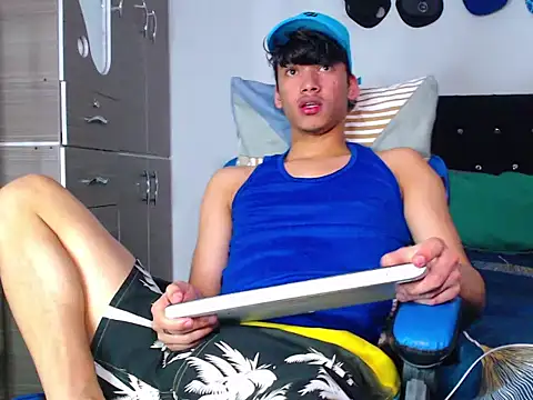 Lyam Russo online show from March 3, 7:31 pm