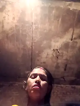 Snapshot of Hot_re83 chatting on March 2, 7:32 pm Hot re83 online show from March 2, 7:32 pm