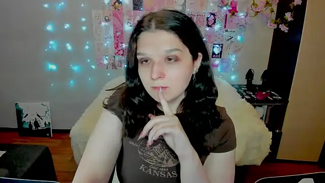 Snapshot of Kate_Acid chatting on April 21, 2:51 am Kate Acid online show from April 21, 2:51 am