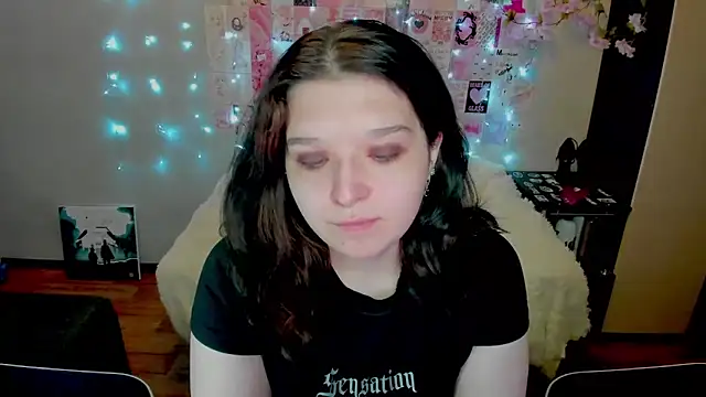 Snapshot of Kate_Acid chatting on April 23, 11:51 pm Kate Acid online show from April 23, 11:51 pm