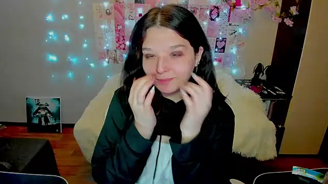 Snapshot of Kate_Acid chatting on April 27, 11:36 pm Kate Acid online show from April 27, 11:36 pm