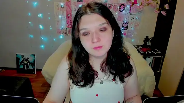 Snapshot of Kate_Acid chatting on April 28, 11:43 pm Kate Acid online show from April 28, 11:43 pm