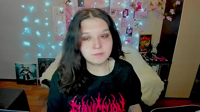 Snapshot of Kate_Acid chatting on May 5, 11:35 pm Kate Acid online show from May 5, 11:35 pm