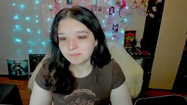 Snapshot of Kate_Acid chatting on May 6, 11:54 pm Kate Acid online show from May 6, 11:54 pm