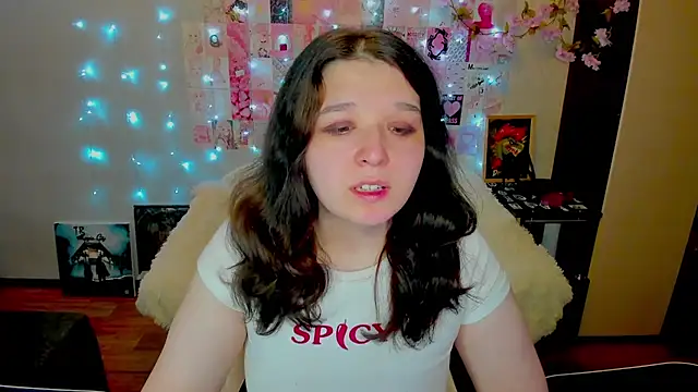 Snapshot of Kate_Acid chatting on May 18, 11:32 pm Kate Acid online show from May 18, 11:32 pm